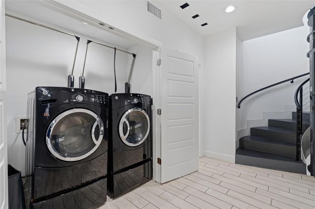 2025 Colquitt Street A, Houston, TX 77098