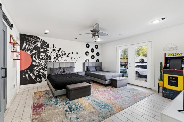 2025 Colquitt Street A, Houston, TX 77098