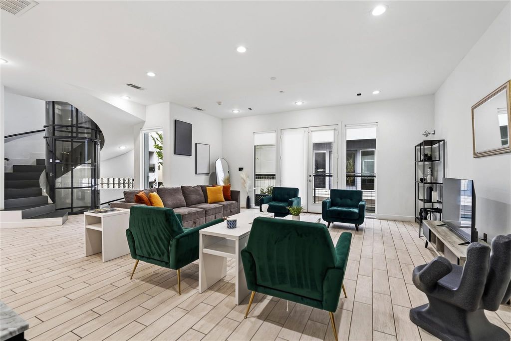 2025 Colquitt Street A, Houston, TX 77098
