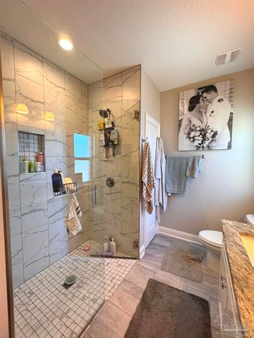 5596 Kailey Rd, Milton, FL 32583