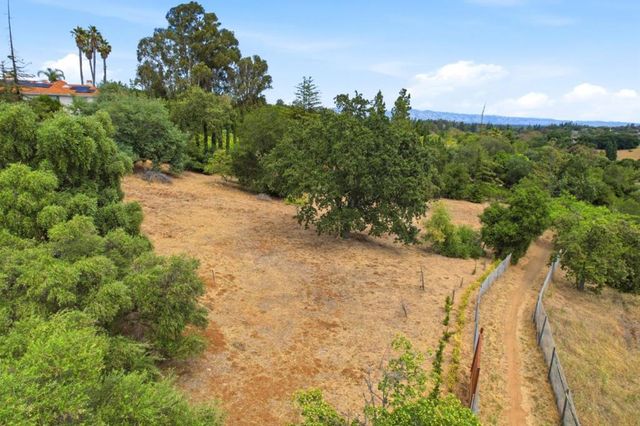 0 Dori Lane, Los Altos Hills, CA 94022