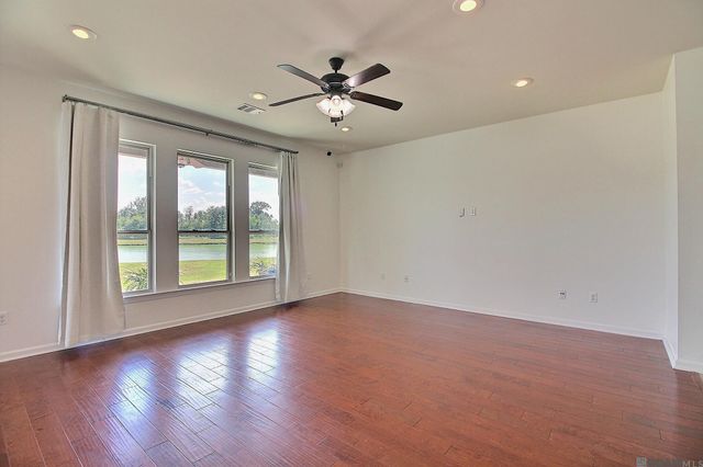 13896 Ponderosa Dr, Denham Springs, LA 70726