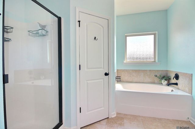 13896 Ponderosa Dr, Denham Springs, LA 70726