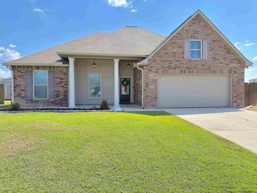 13896 Ponderosa Dr, Denham Springs, LA 70726