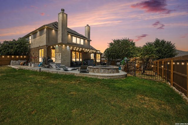 904 Carriage Loop, New Braunfels, TX 78132