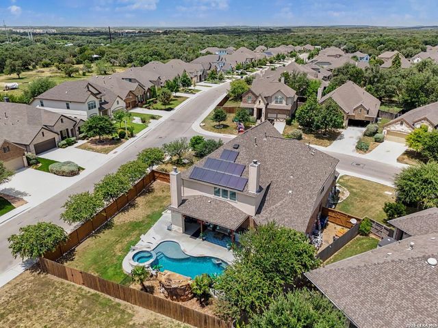 904 Carriage Loop, New Braunfels, TX 78132