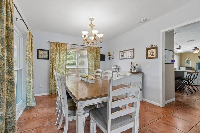 6815 MITCHELL CIRCLE, Tampa, FL 33634