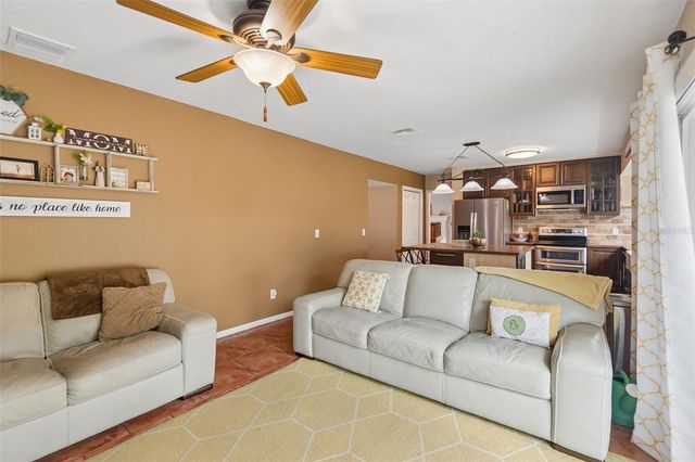 6815 MITCHELL CIRCLE, Tampa, FL 33634