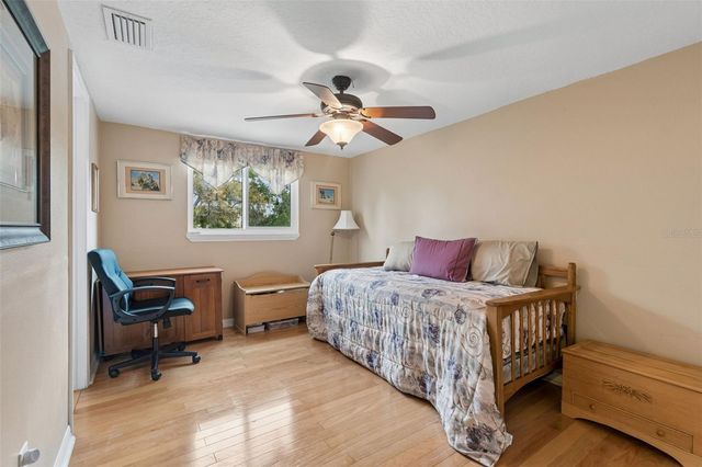 6815 MITCHELL CIRCLE, Tampa, FL 33634