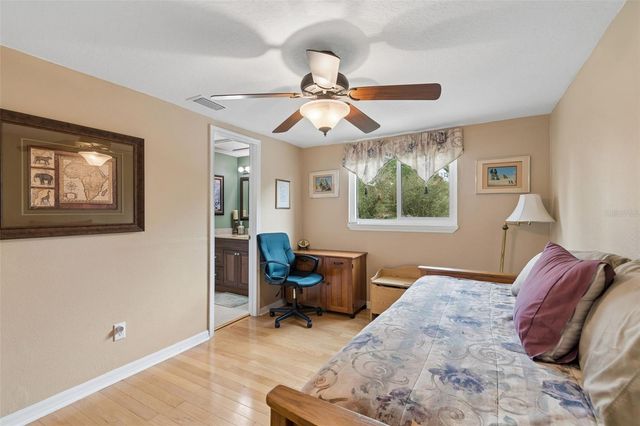 6815 MITCHELL CIRCLE, Tampa, FL 33634