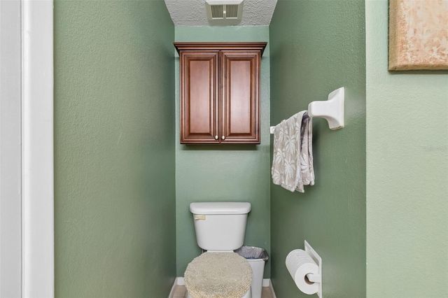 6815 MITCHELL CIRCLE, Tampa, FL 33634