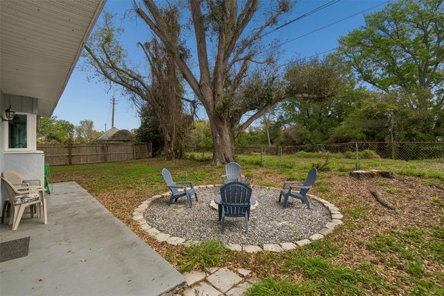 6815 MITCHELL CIRCLE, Tampa, FL 33634