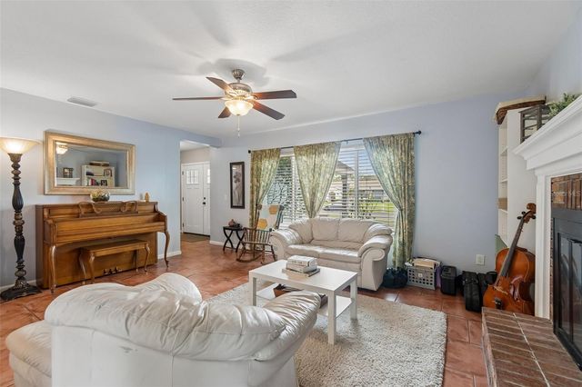 6815 MITCHELL CIRCLE, Tampa, FL 33634