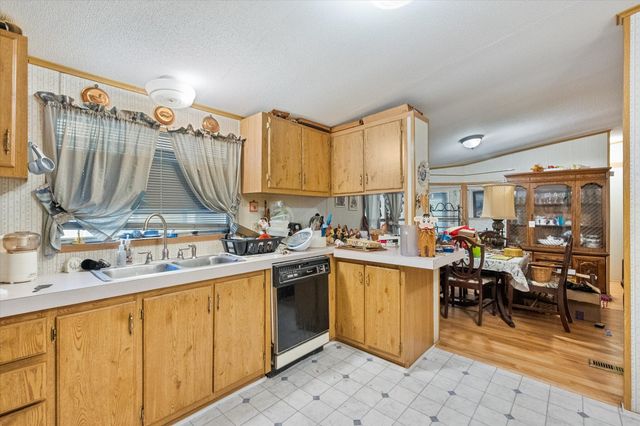 14551 Butch Cassidy Drive, Log Cabin, TX 75148