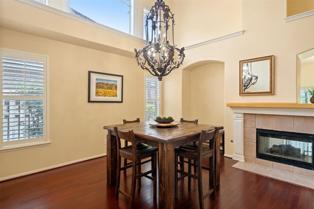 50 E Sundance Circle, The Woodlands, TX 77382