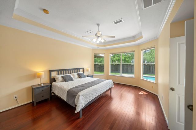 50 E Sundance Circle, The Woodlands, TX 77382