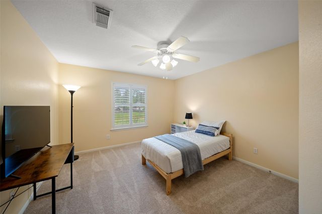 50 E Sundance Circle, The Woodlands, TX 77382