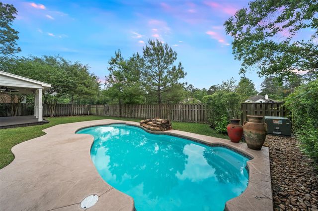 50 E Sundance Circle, The Woodlands, TX 77382
