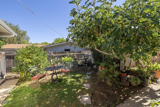 386 Larmier Avenue, Oak View, CA 93022