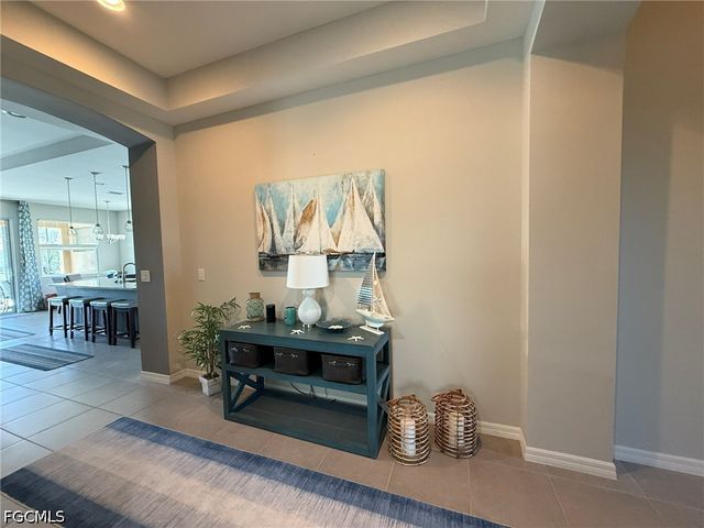3916 King Edwards ST, Fort Myers, FL 33916