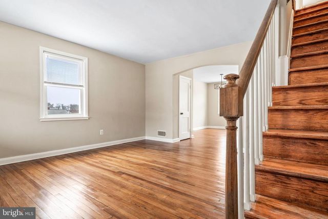 8300 EDGEDALE RD, Parkville, MD 21234