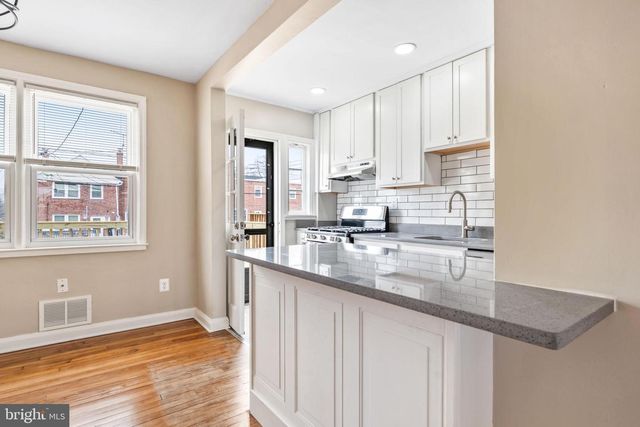 8300 EDGEDALE RD, Parkville, MD 21234