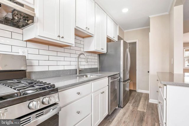 8300 EDGEDALE RD, Parkville, MD 21234