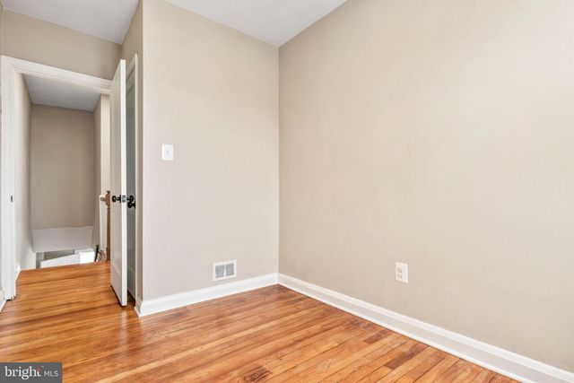 8300 EDGEDALE RD, Parkville, MD 21234