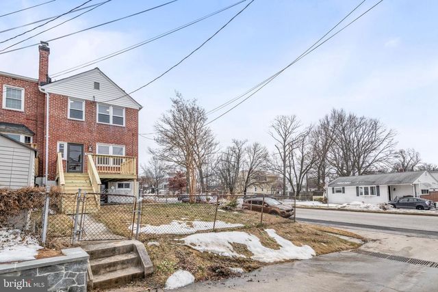 8300 EDGEDALE RD, Parkville, MD 21234