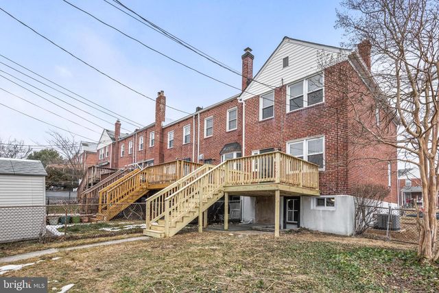 8300 EDGEDALE RD, Parkville, MD 21234