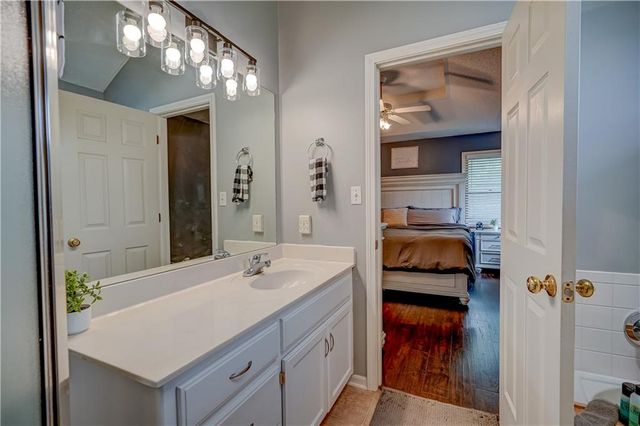 501 SW Whitestone Drive, Grain Valley, MO 64029
