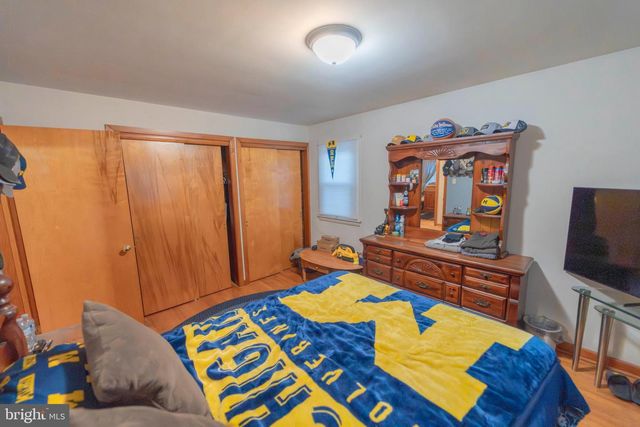 6150 CHAMBERS HILL RD, Harrisburg, PA 17111