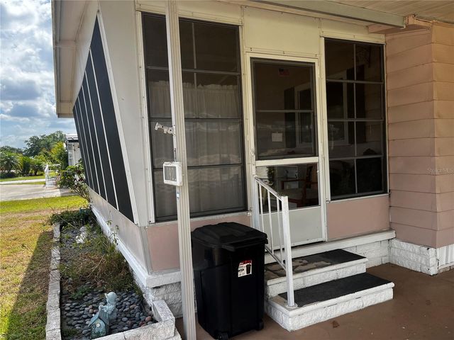 192 PHILADELPHIA BOULEVARD 9, Palm Harbor, FL 34684