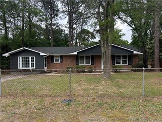 1404 Hibiscus Road, Fayetteville, NC 28311