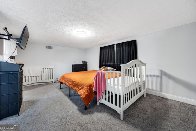 51 Cedar Circle, West Point, GA 31833