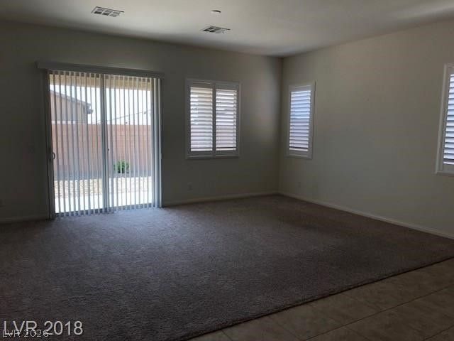 8638 Rori Springs Street, Las Vegas, NV 89178