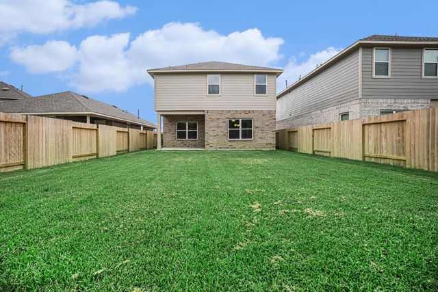 4306 W Bayou Maison Circle, Dickinson, TX 77539
