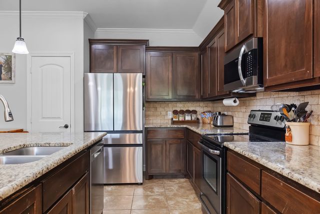 8822 Kiowa Drive, Greenville, TX 75402