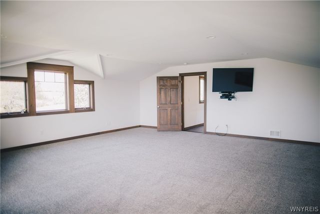 7208 Liebler Road Road, Boston, NY 14033
