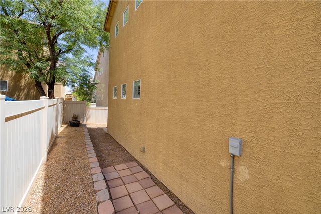 6777 Wormwood Lane, Las Vegas, NV 89148