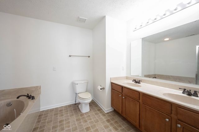 9009 Mercer Drive, Fishers, IN 46038