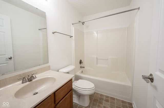 9009 Mercer Drive, Fishers, IN 46038