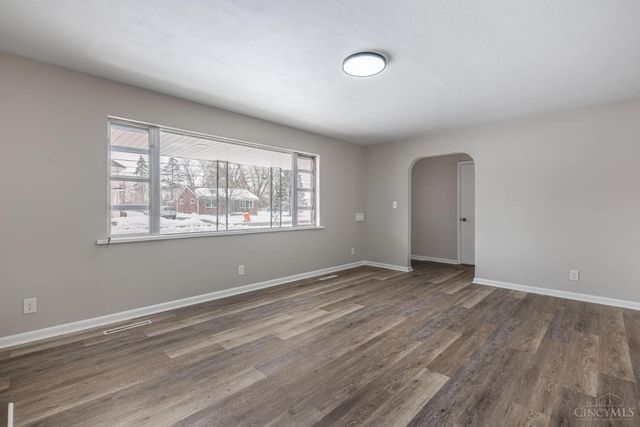 2108 Sunset Avenue, Springfield, OH 45505