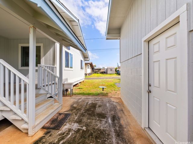 54-257 Honomu Street, Hauula, HI 96717