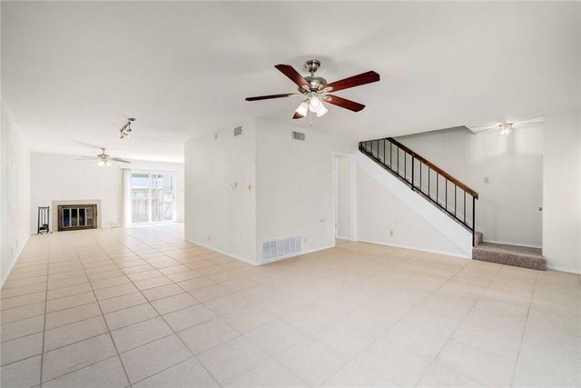 1817 Coronado Hills DR, Austin, TX 78752