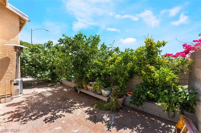 2608 Ironside Drive, Las Vegas, NV 89108