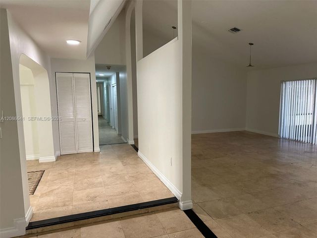 20605 NE 9th Court 20605, Miami, FL 33179