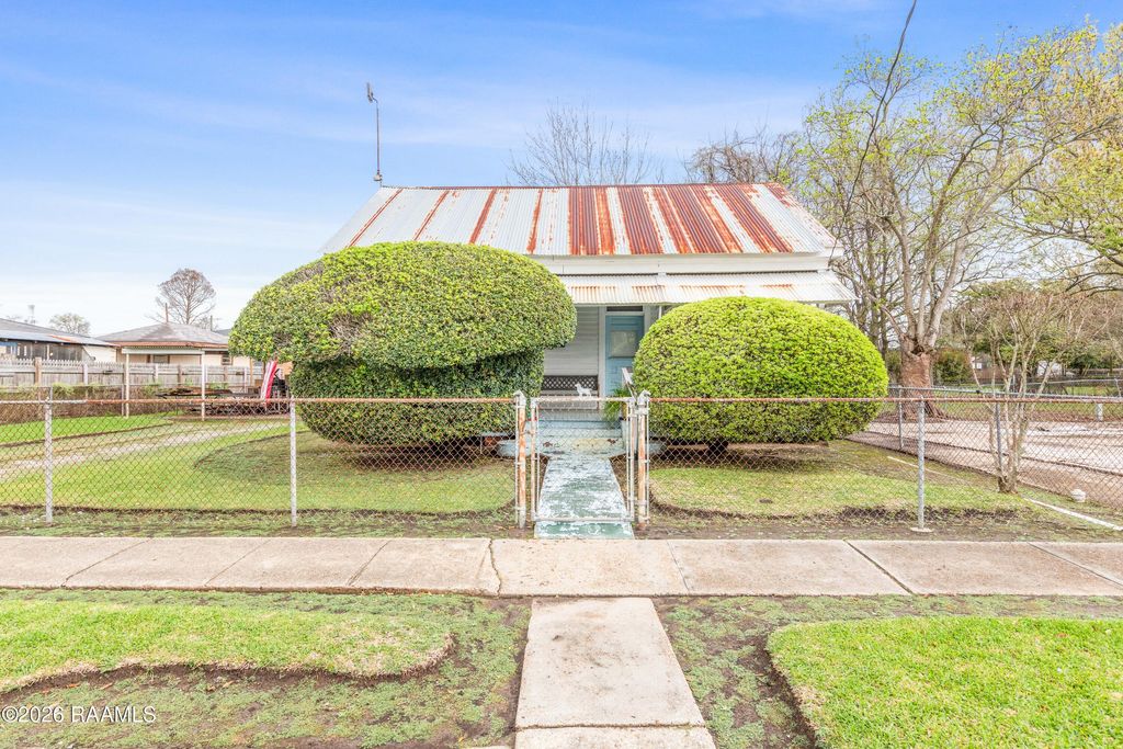 112 Porter Street, New Iberia, LA 70560