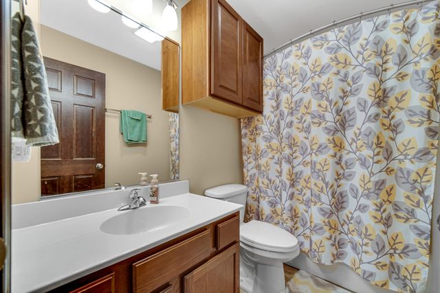 168 Meadow Lane, Wheatfield, IN 46392