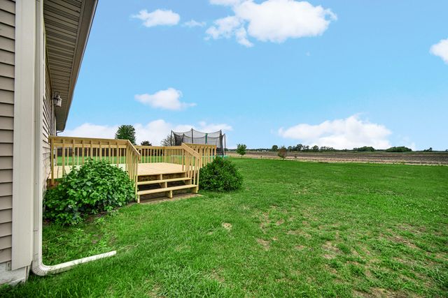168 Meadow Lane, Wheatfield, IN 46392